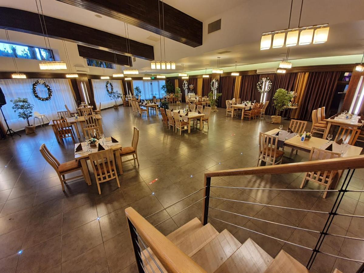 Hotel Escalade 포이아나브라소프 외부 사진